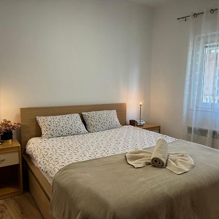Apartments Vrime Biograd Na Moru Exterior photo